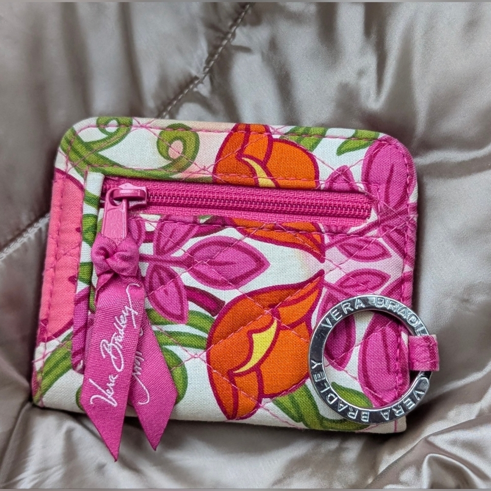 Vera Bradley Quilted Pink and Green Floral Coins Wallet 4 X 3  Small
